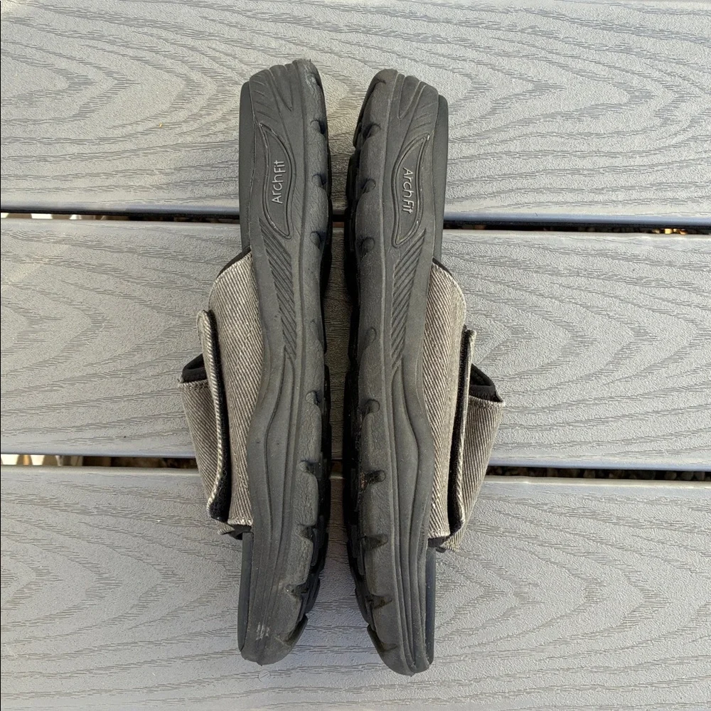 Skechers Men’s Arch Fit Motley Revelo Sandal Black & Gray Size 11